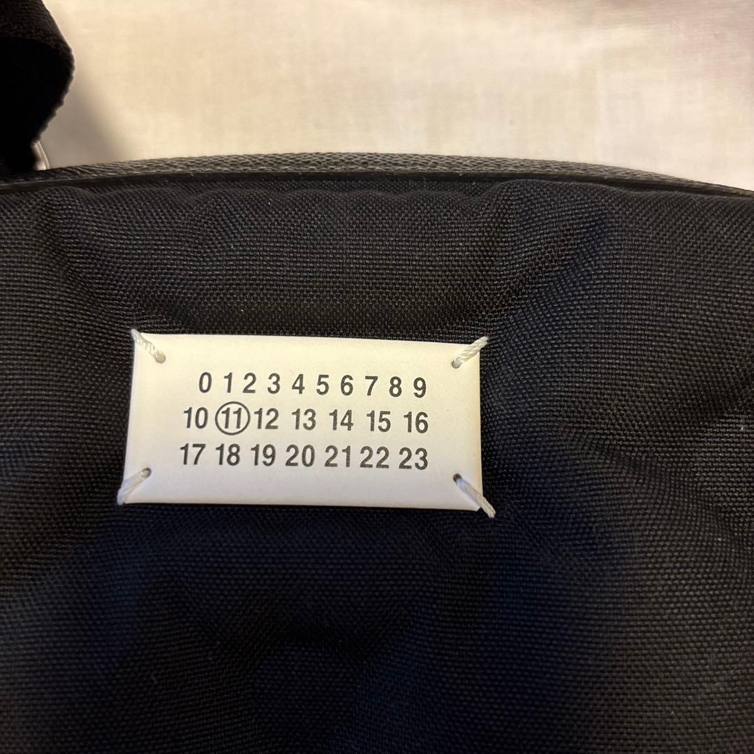 メゾンマルジェラ　グラムスラムスポーツボディバッグ　ブラック