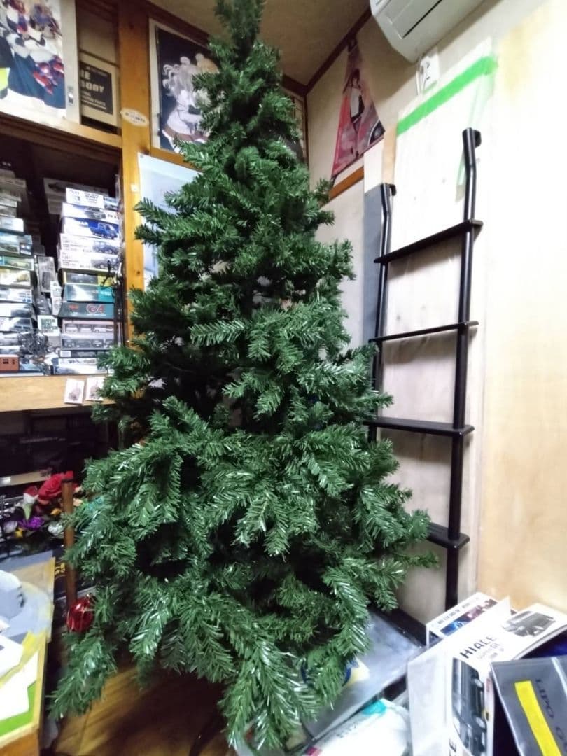 クリスマスツリー205センチ