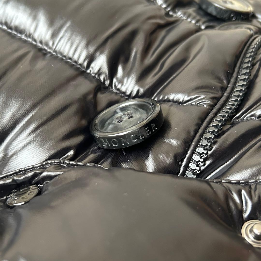 未使用級 モンクレール PLANE ダウンジャケット ワッペン ウエストシェイプ