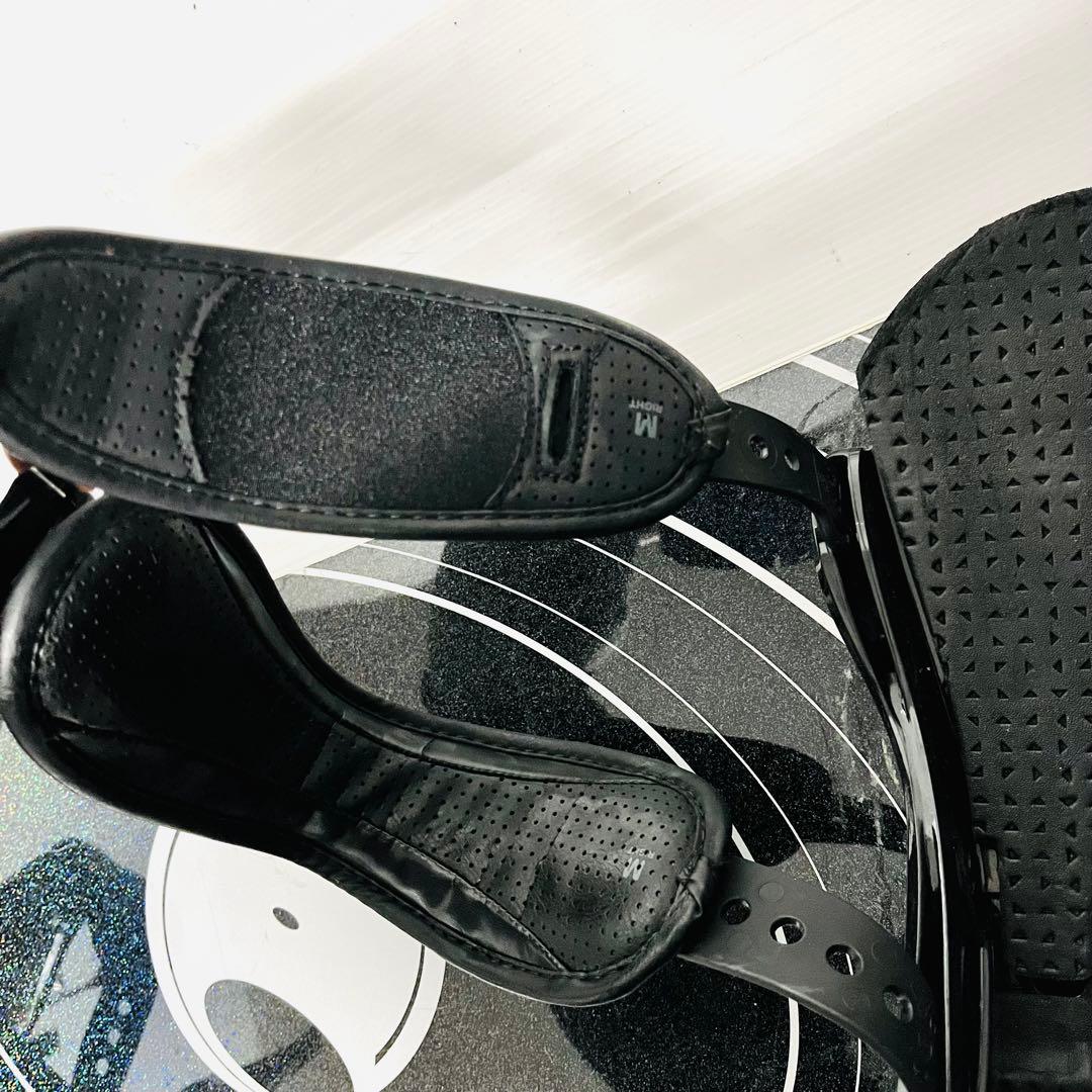 011Artistic スノボセット　バートン　スノーボード　ゼロワンワン