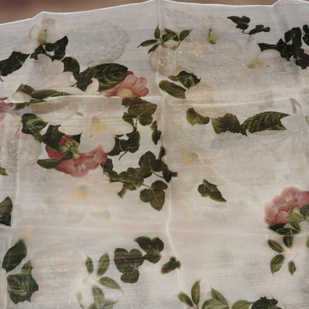 【美品】CHANEL スカーフ 薄手 花柄