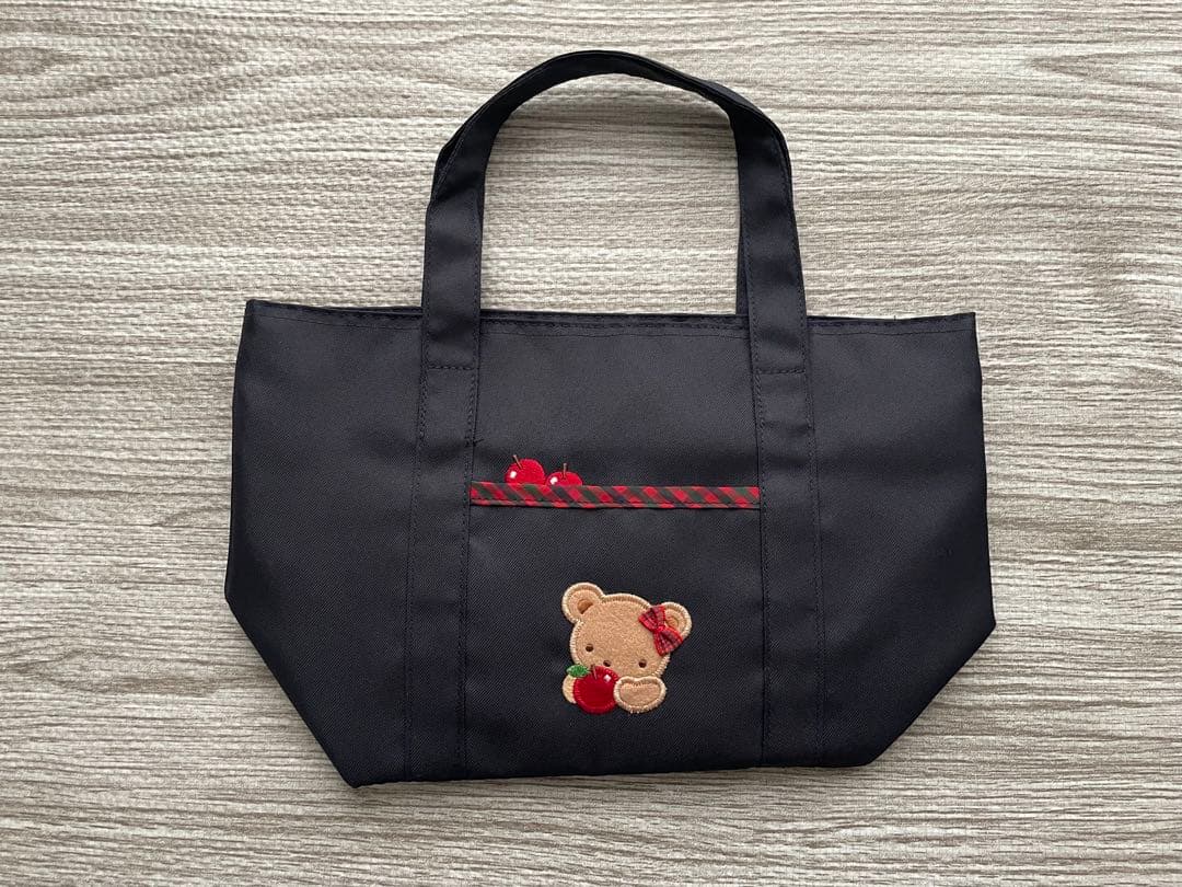 ファミリア　ミニバッグ　赤系ファミリアチェック