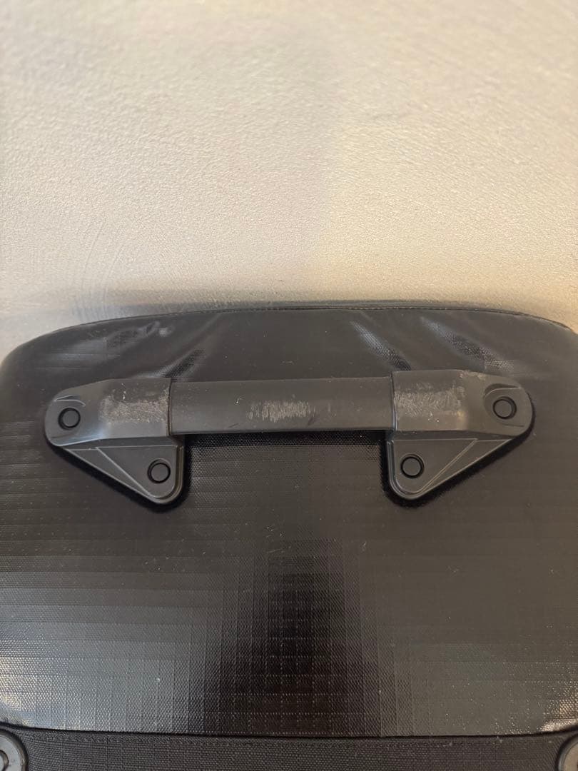 patagonia ブラックホール　ウィールド　70L