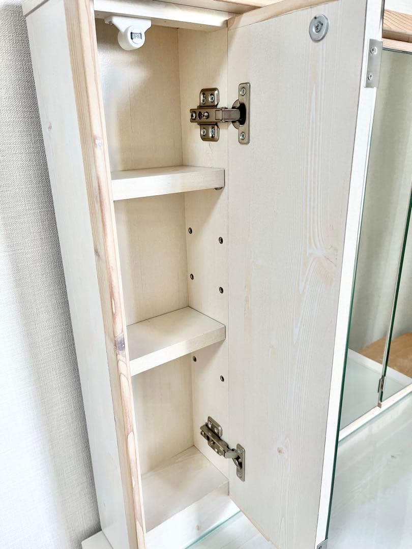 ドレッサー　3面鏡　ホワイト　木目　ISSEIKI 一世紀　直接引取限定