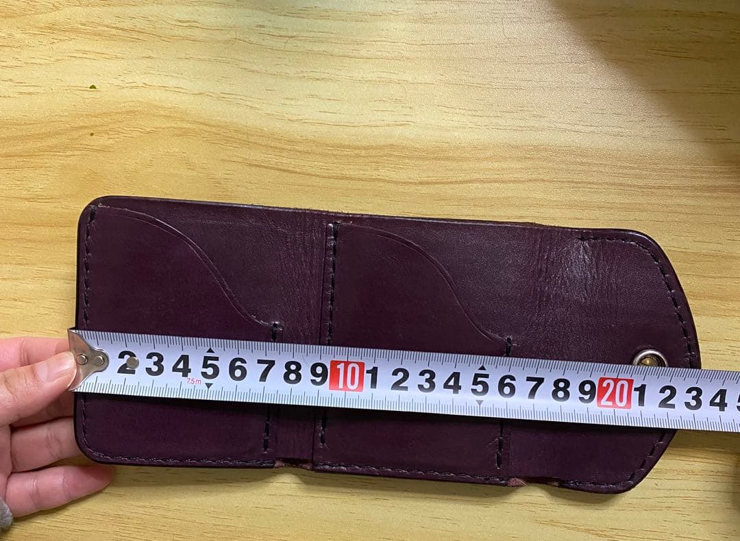 値下げ⚠バーガンディ レザー 三つ折りAleather Factory