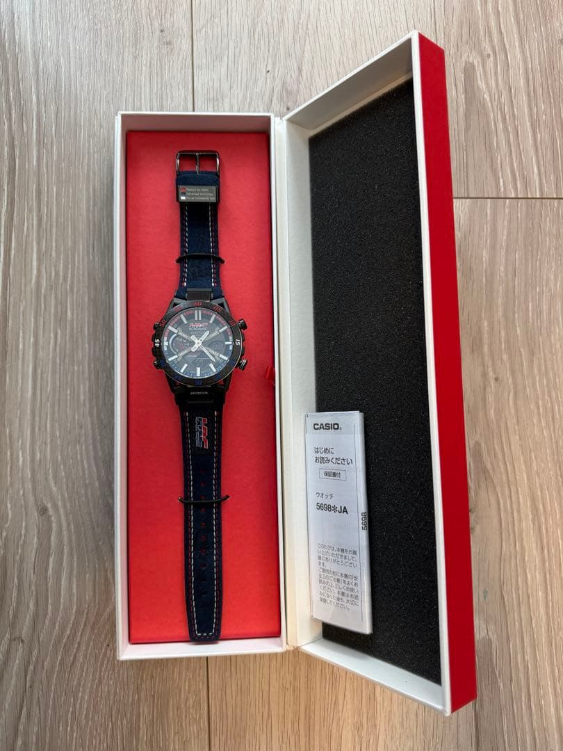 カシオ エディフィス ECB-2000HR-1AJR EDIFICE