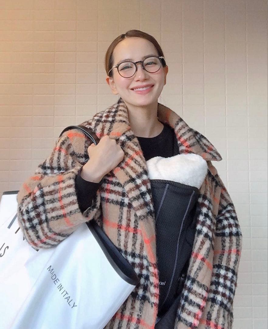 辻元舞さん着用アンユーズドチェックコート00