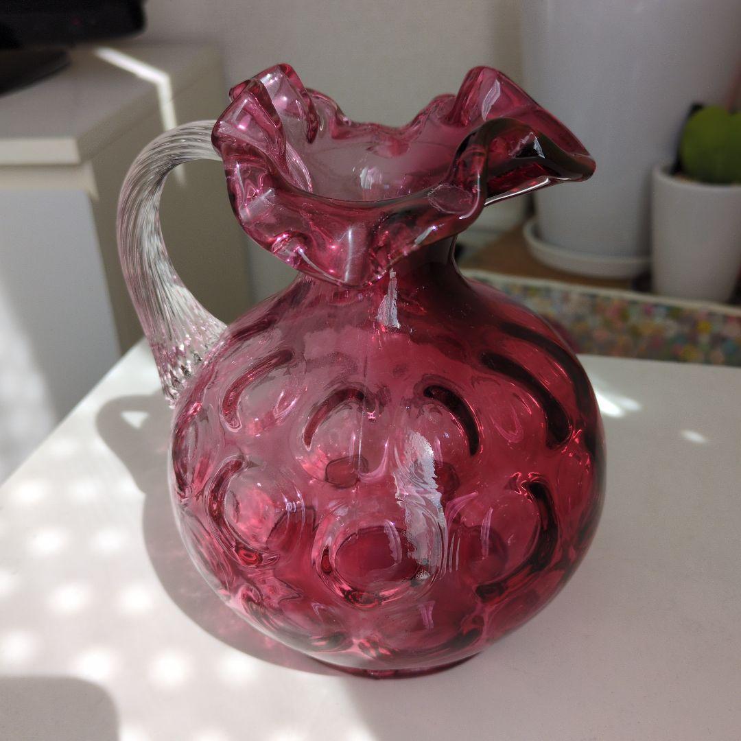 フェントン ヴィンテージ ピンクガラス花瓶 フリル付き 中型