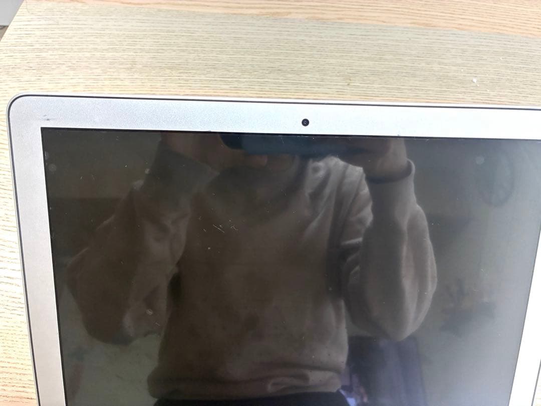 L*n様 シルバー MacBook A1466 2017年　13インチ