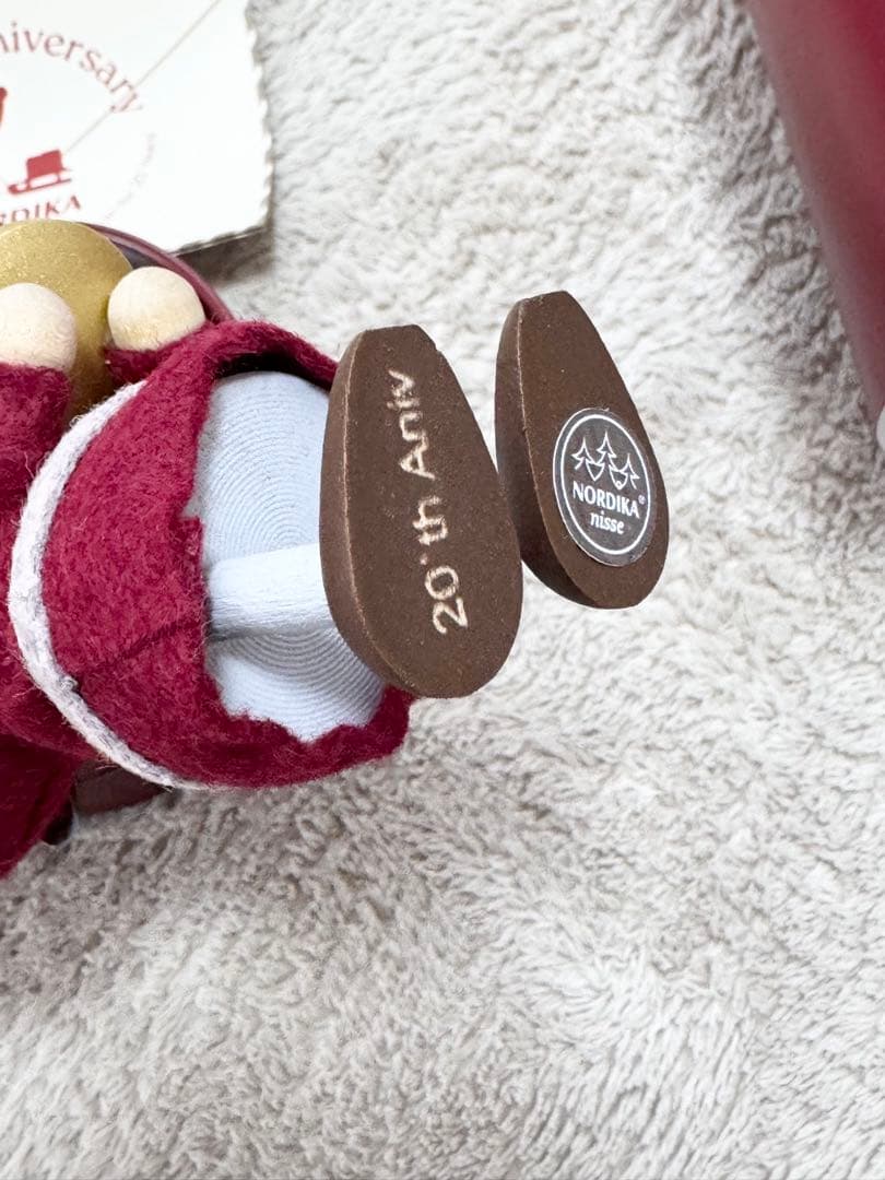 ノルディカニッセ 20th Anniversary ケーキを持ったサンタ