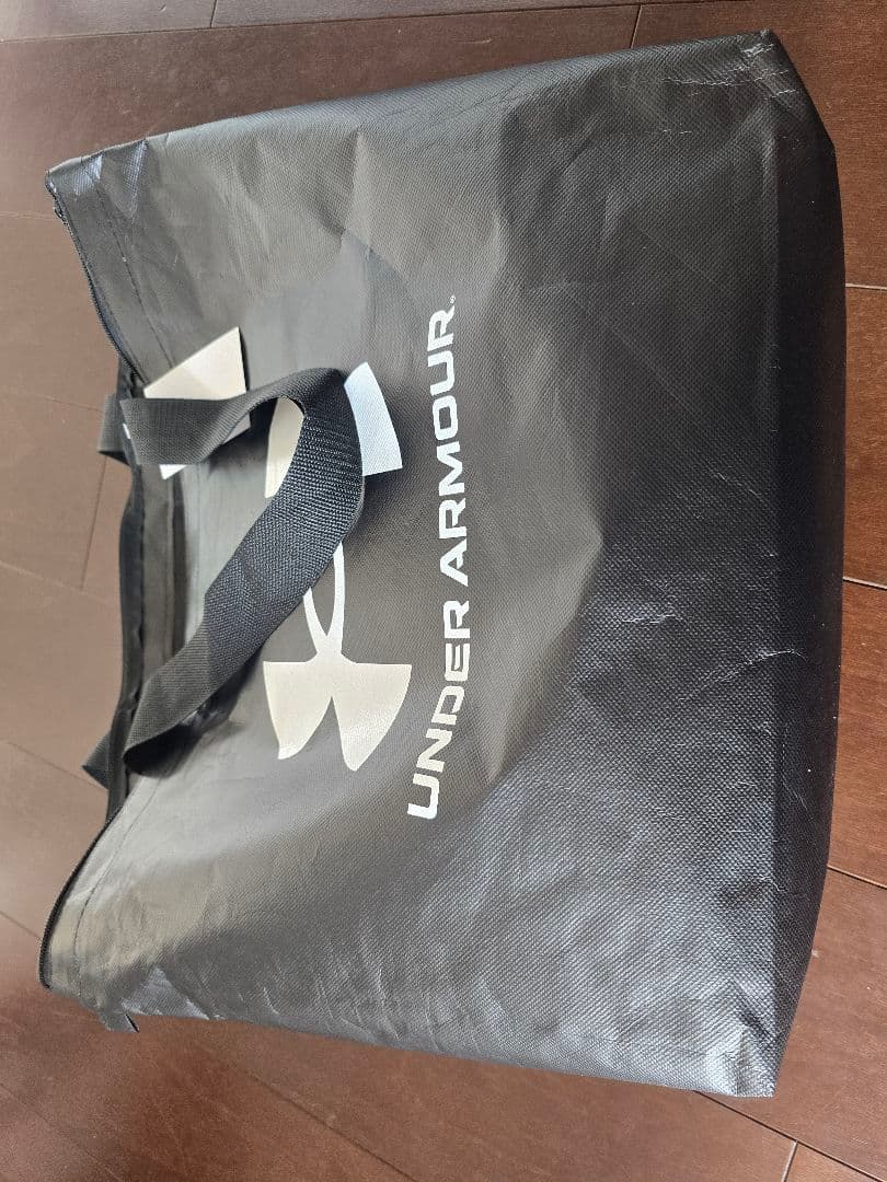 UNDER ARMOUR　アンダーアーマー　お楽しみ袋　メンズ　S