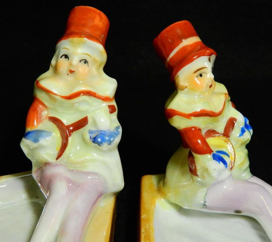 アール デコレディ 楽器を奏でる女性のアッシュトレイ 2個セット No.626