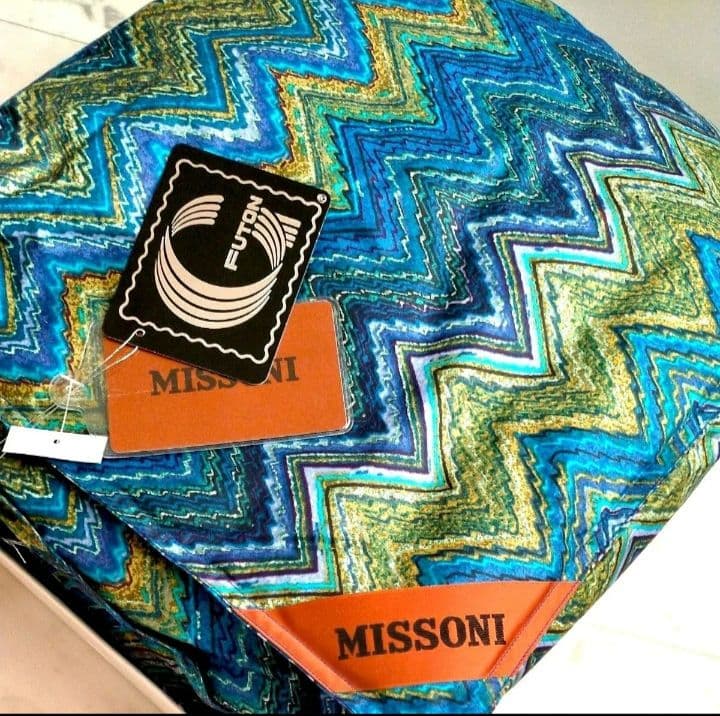 ミッソーニ　ダウンケット　ひざ掛け　ハーフケット