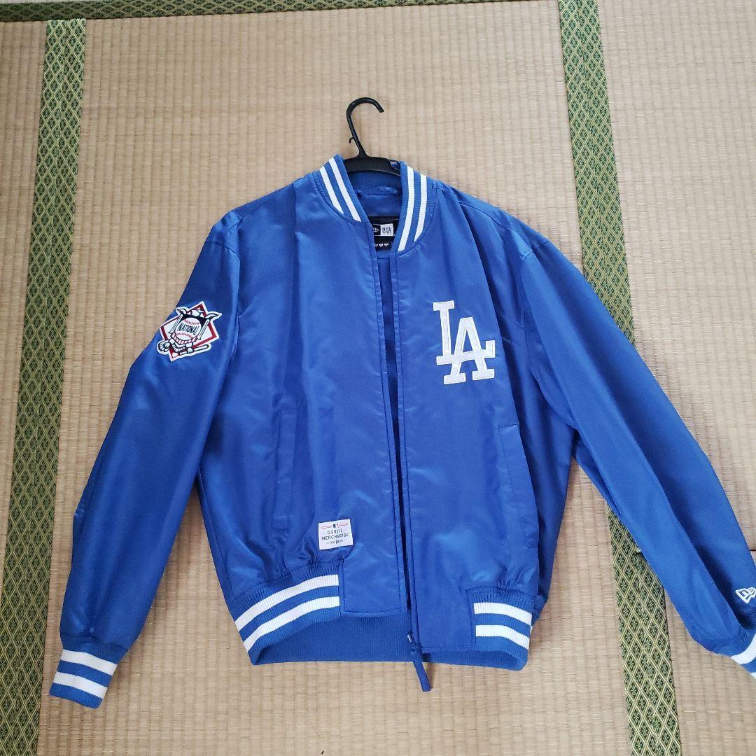 NEW ERA Los Angeles Dodgers ジャケット Mサイズ