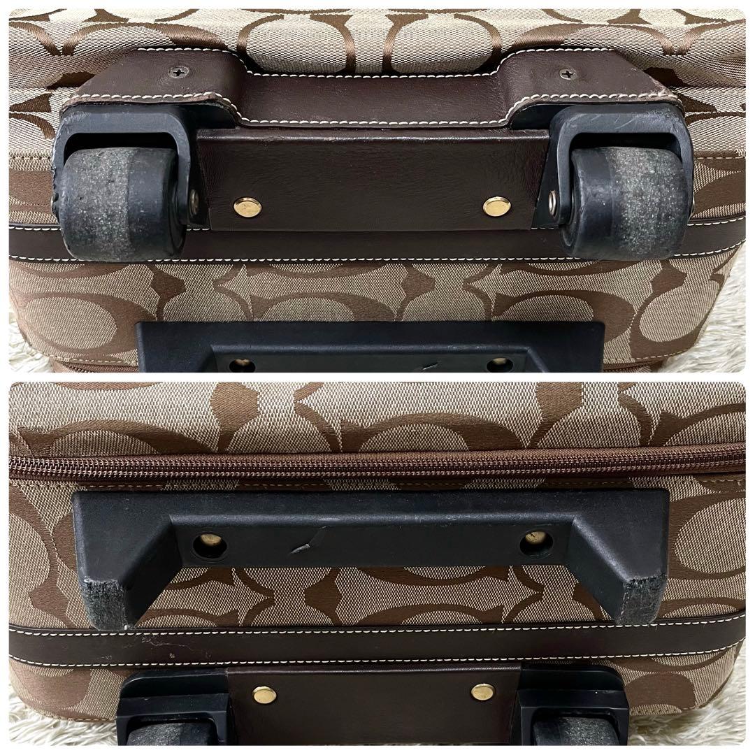 コーチ　キャリーケース　シグネチャー　2輪　キャンバス　レザー　ベージュ　茶色