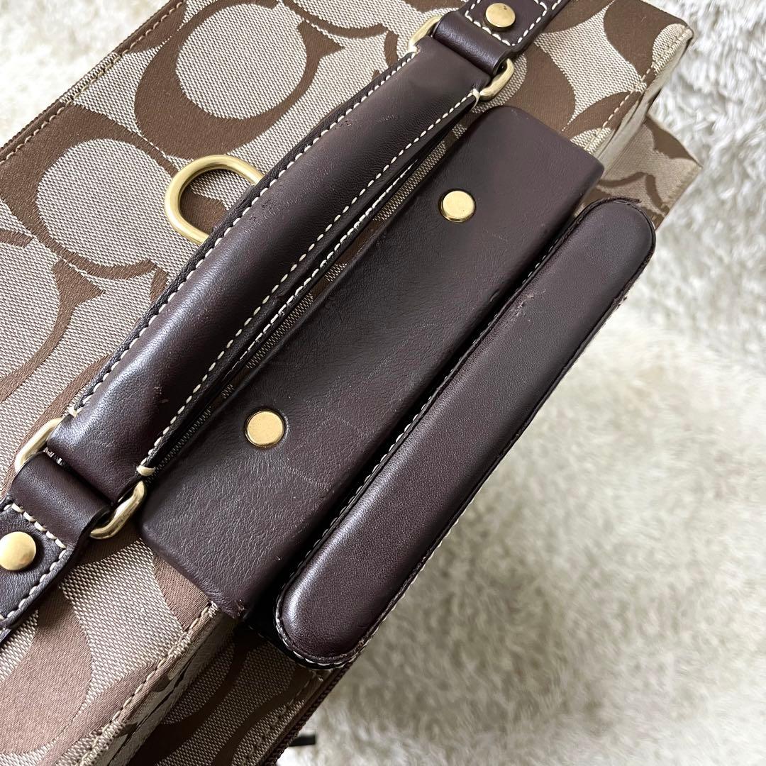 コーチ　キャリーケース　シグネチャー　2輪　キャンバス　レザー　ベージュ　茶色