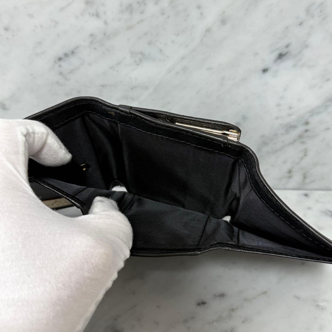 ヴィヴィアンウエストウッド 三つ折財布 がま口財布 ブラック 黒 本革