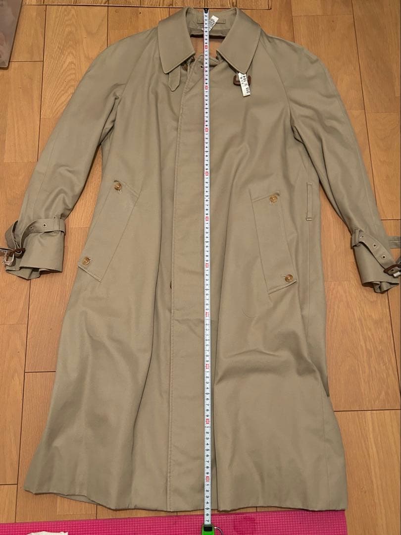 【英国製　値下済】ビンテージ　クリーニング済Aquascutumトレンチコート