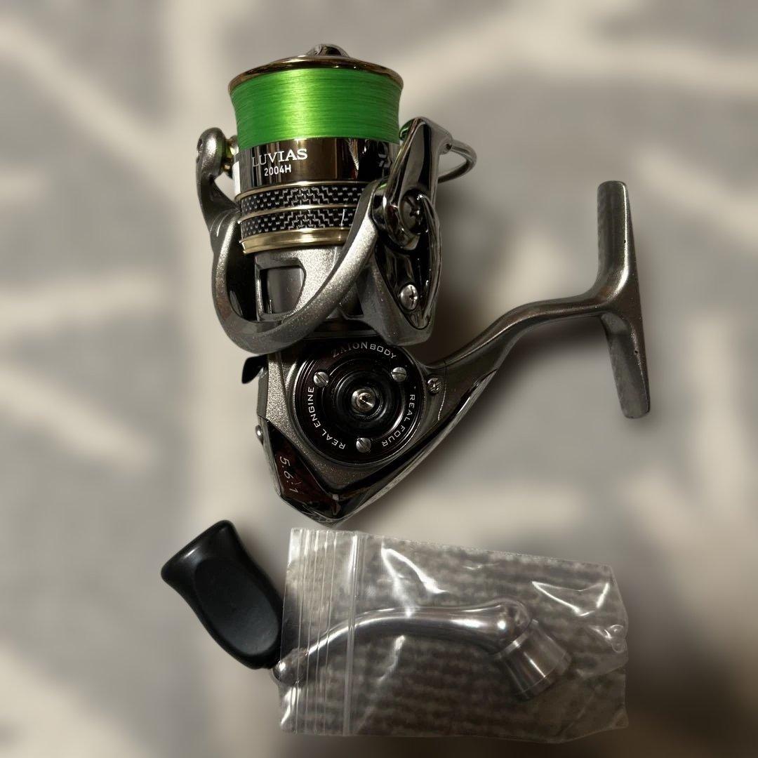 リール Daiwa LUVIAS2004H