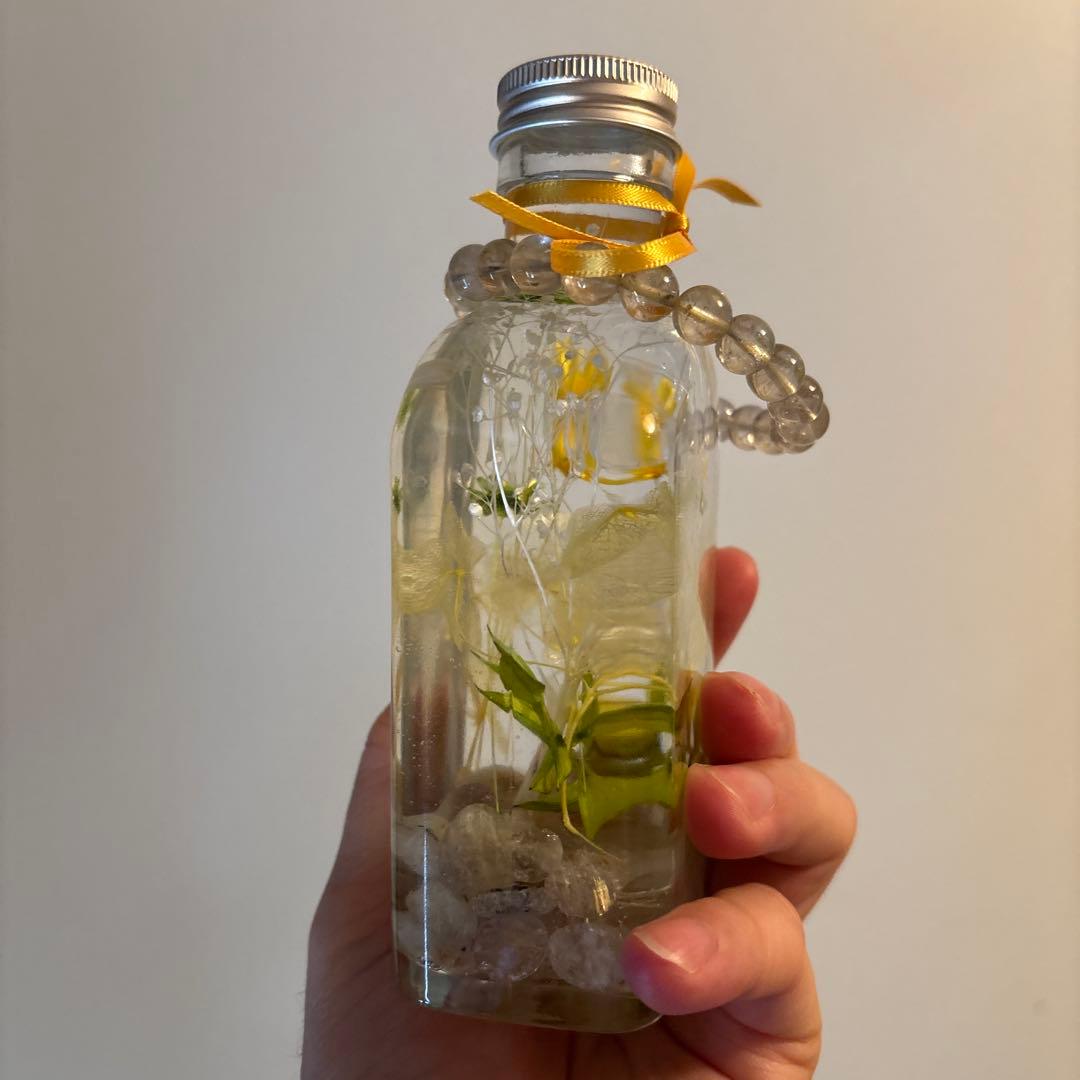 ゴールドパワーハーバリウム！ルチル入り！綺麗！