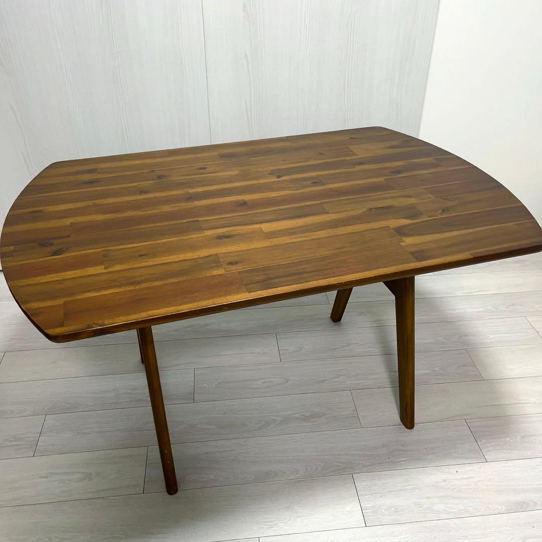 unico ウニコ SWELLA スウェラ アカシア材 ダイニングテーブル