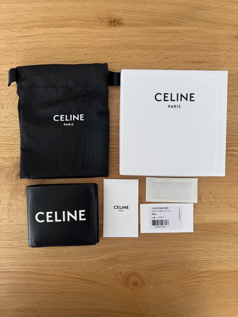CELINE ブラック 二つ折り財布