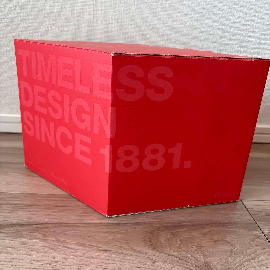 【イッタラ】Ruutu 赤い四角形花瓶