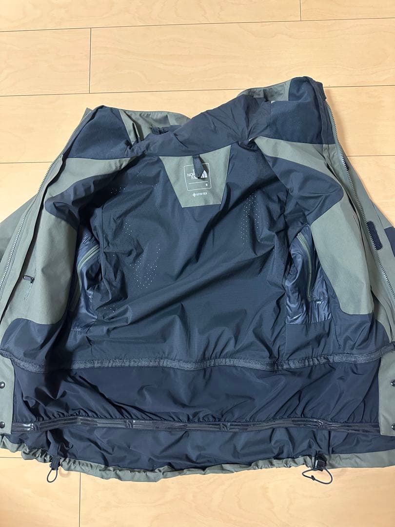 【新品】THE NORTH FACE マウンテンパーカー