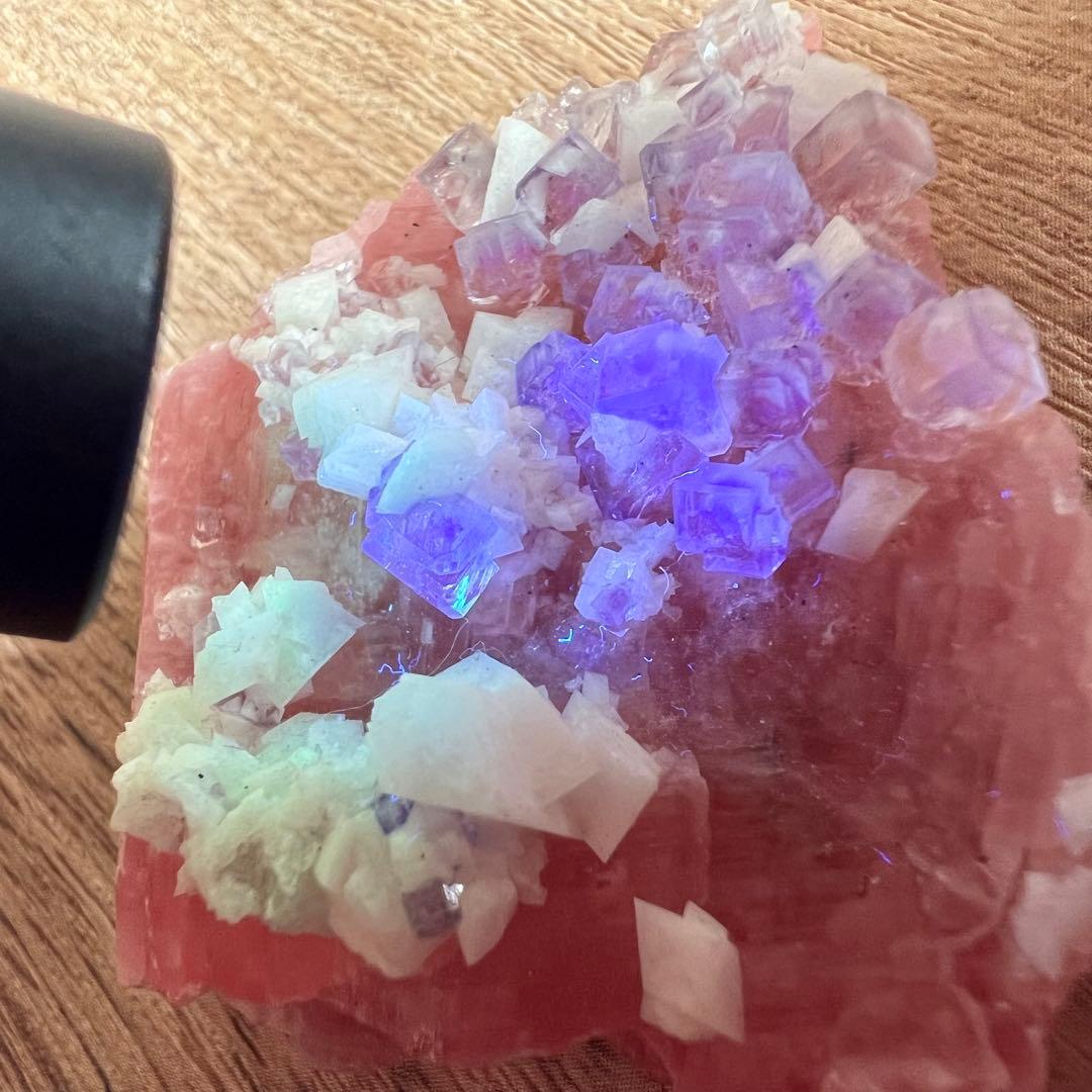 ロードクロサイト フローライト パイライト 42g 鉱物 標本 原石