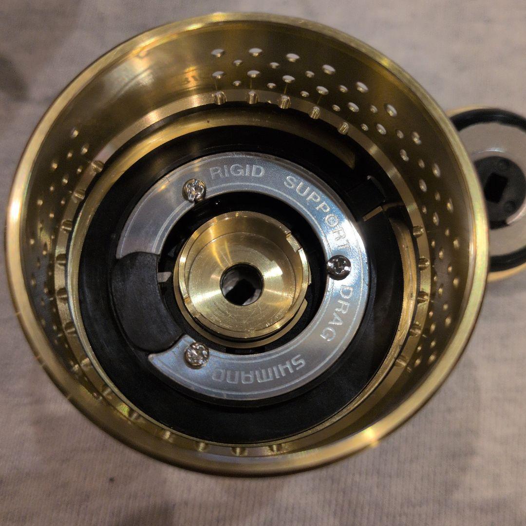 シマノ　ステラ　3000 ＨG 未使用