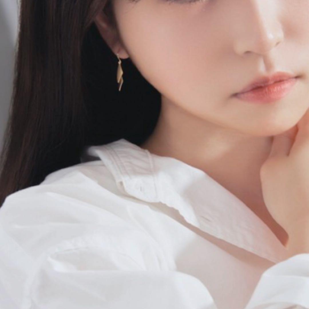 Jewel closet by L&Co. K10 ひし形ピアス k10 ゆれる