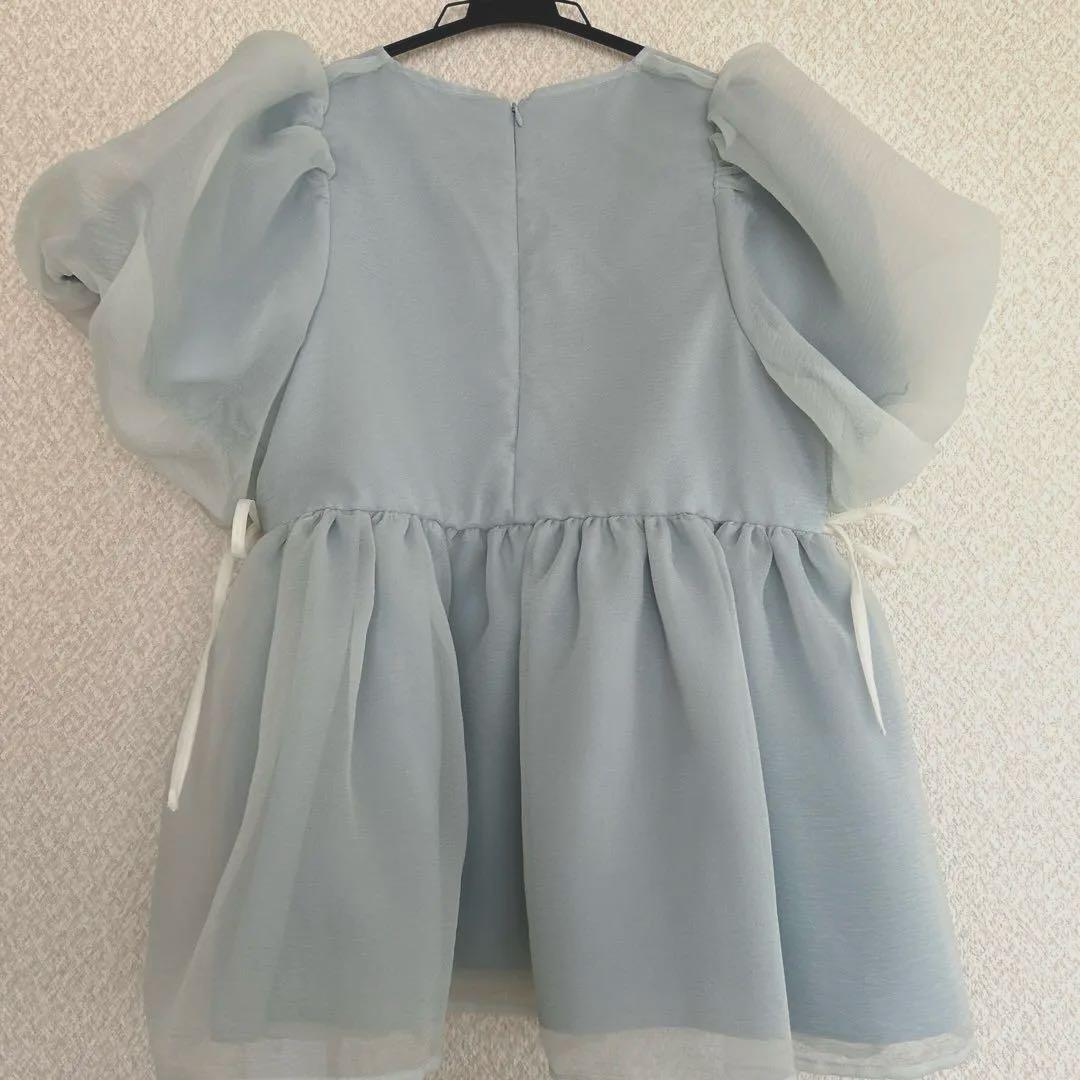 【新品未使用】Fitmore クリンクルシアーオーガンジーペプラムトップス