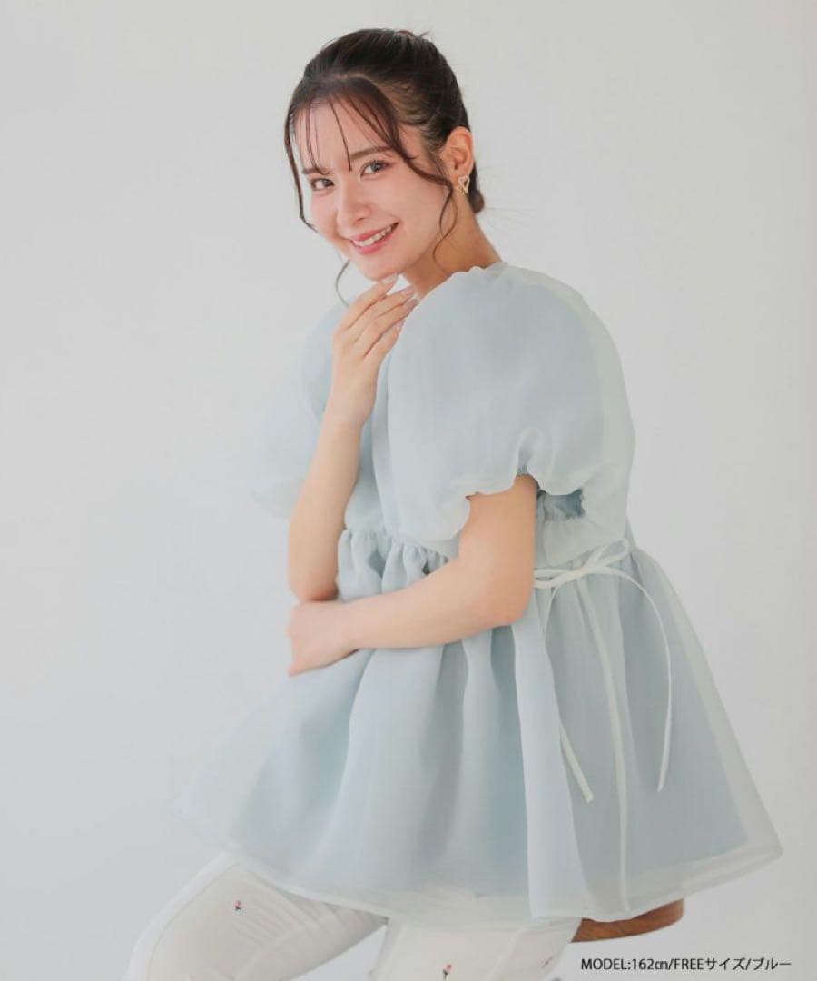 【新品未使用】Fitmore クリンクルシアーオーガンジーペプラムトップス