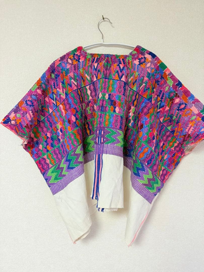 グアテマラ製　刺繍トップス　ポンチョ　民族　ヴィンテージ