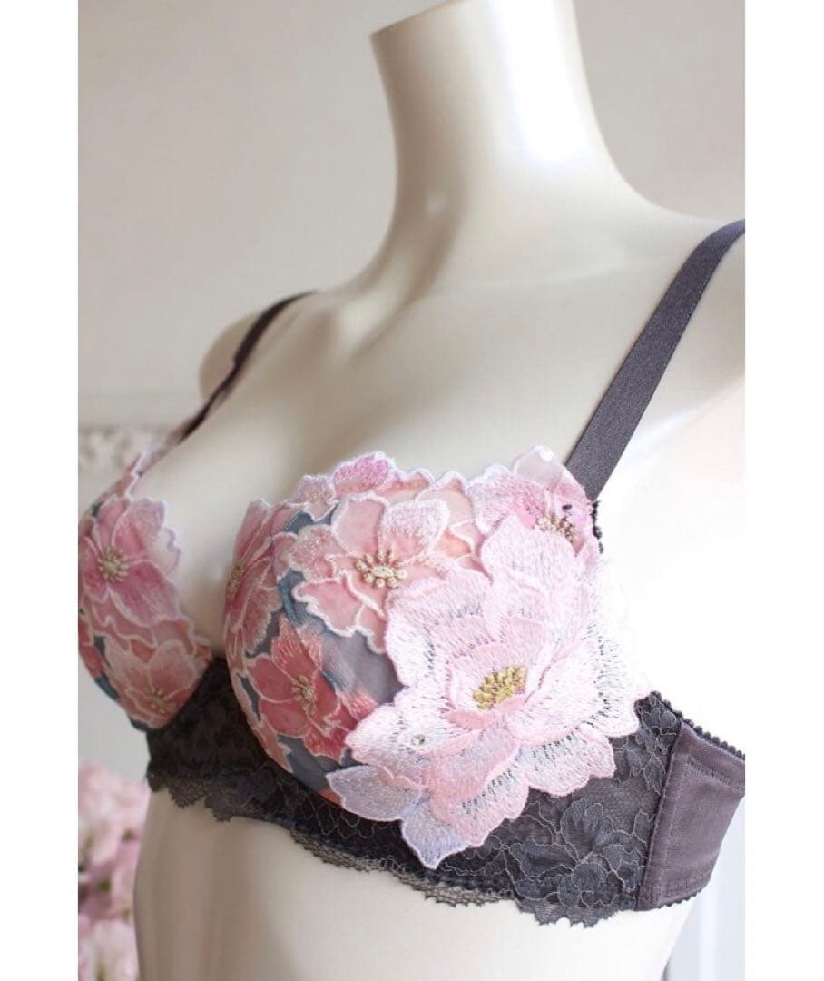 【サルート】希少G65 《新品》日本の花嫁03G プッシュアップブラソングセット