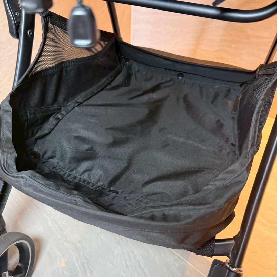 Aprica ラクーナビッテクッション アカチャンホンポ限定モデル