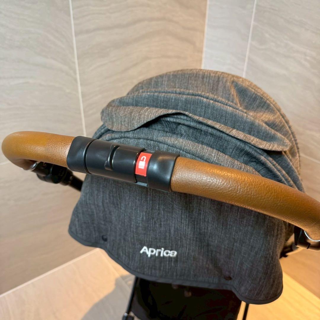 Aprica ラクーナビッテクッション アカチャンホンポ限定モデル