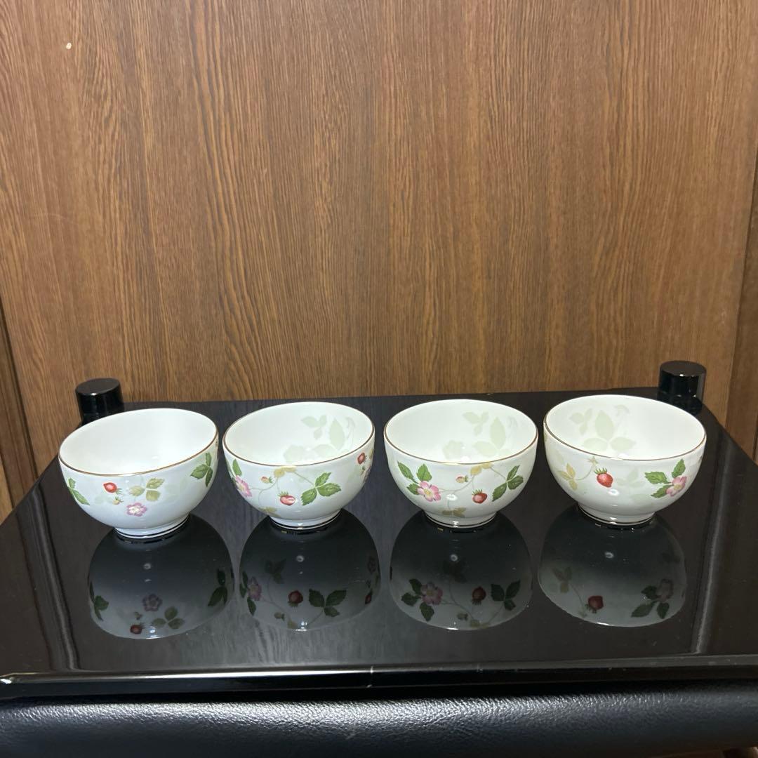 4個セット　ウェッジウッド ワイルドストロベリー ジャパニーズ ティーカップ