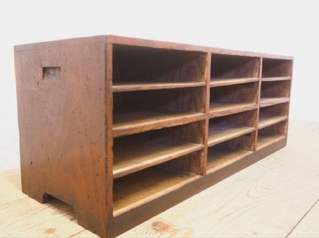 みい　収納棚　棚　ショーケース　古家具　レトロ　アンティーク　ヴィンテージ