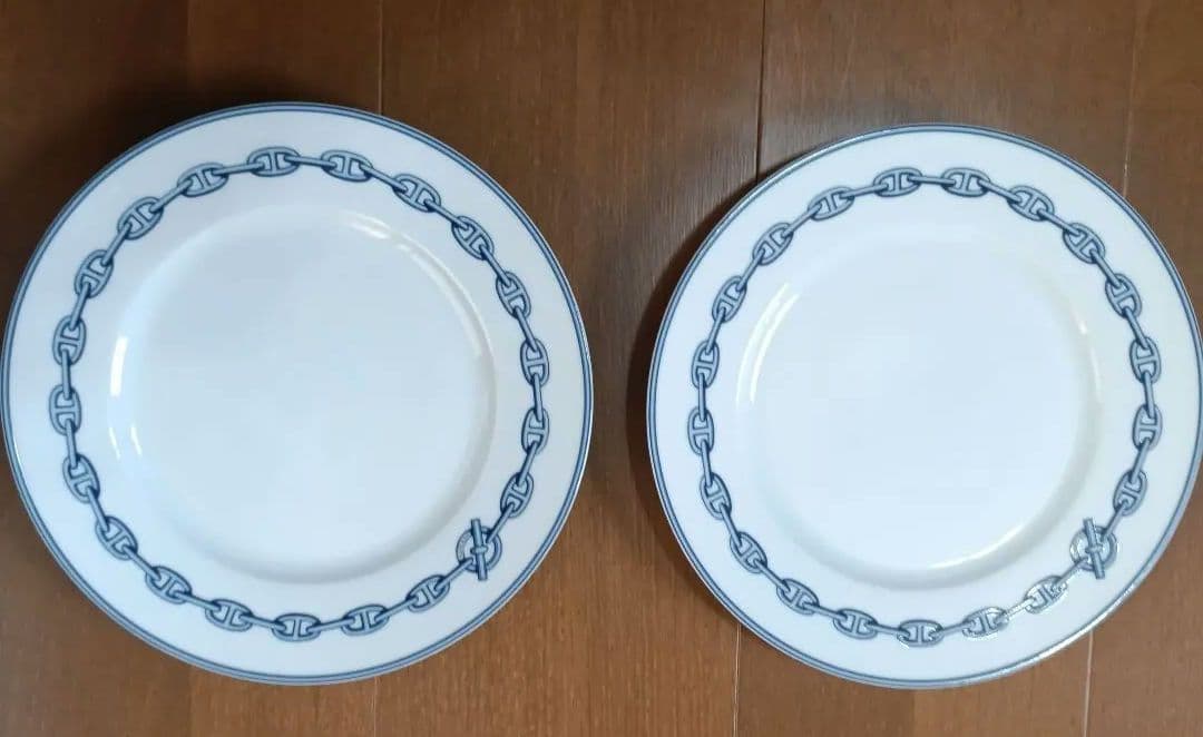 HERMES チェーンパターン22cm皿 2枚セット箱付き