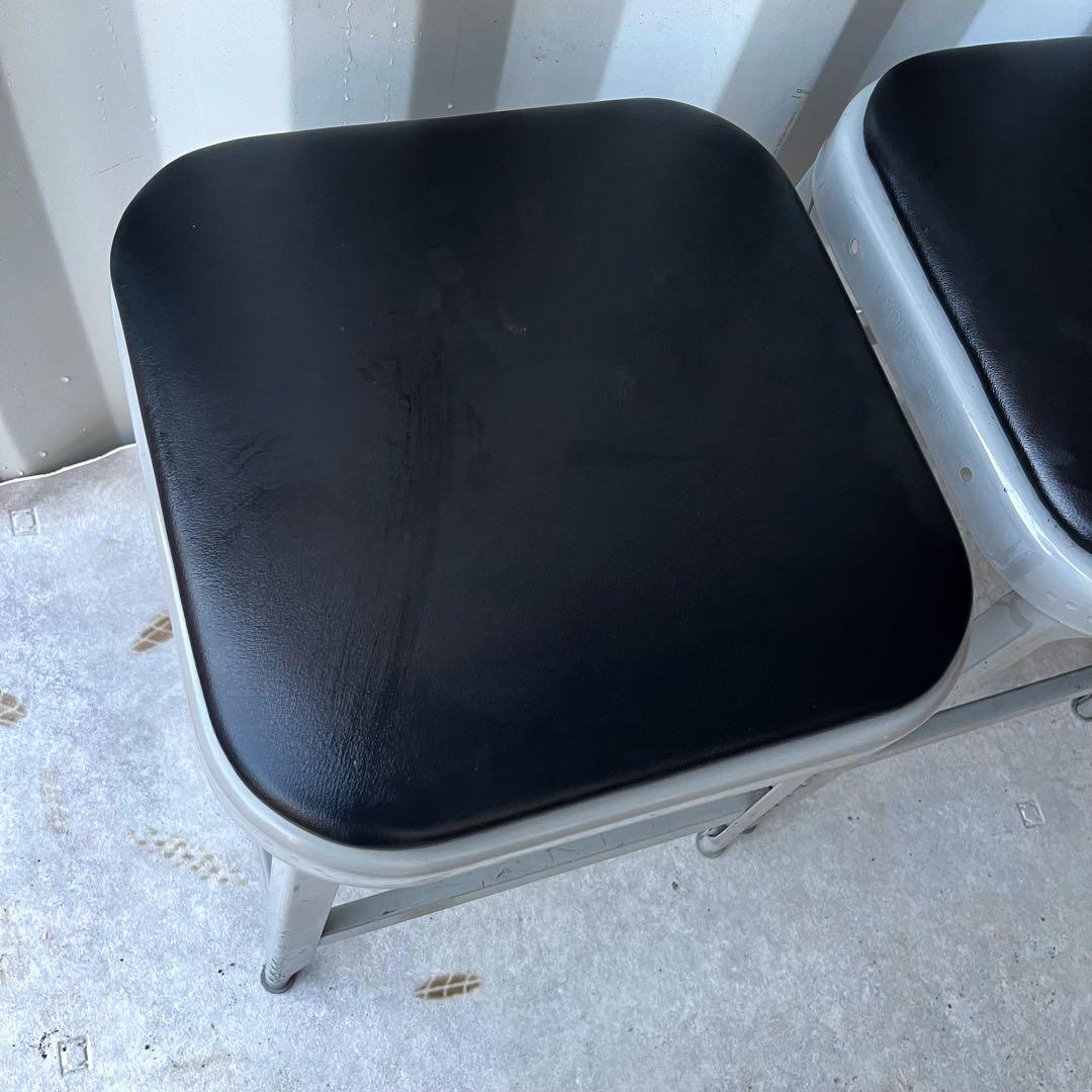 取付無料！LYON パシフィックファニチャーサービス 工場用スツール 黒 2脚✨