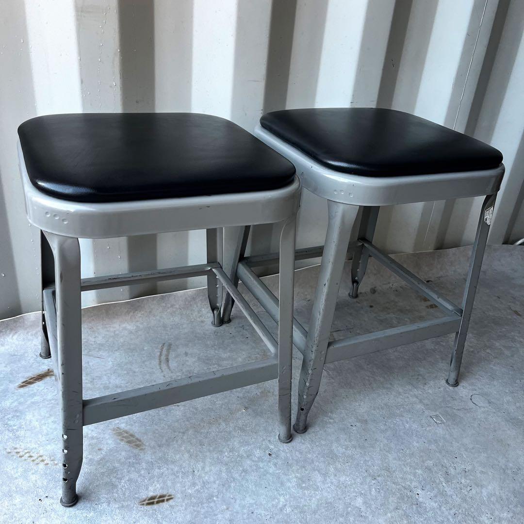 取付無料！LYON パシフィックファニチャーサービス 工場用スツール 黒 2脚✨