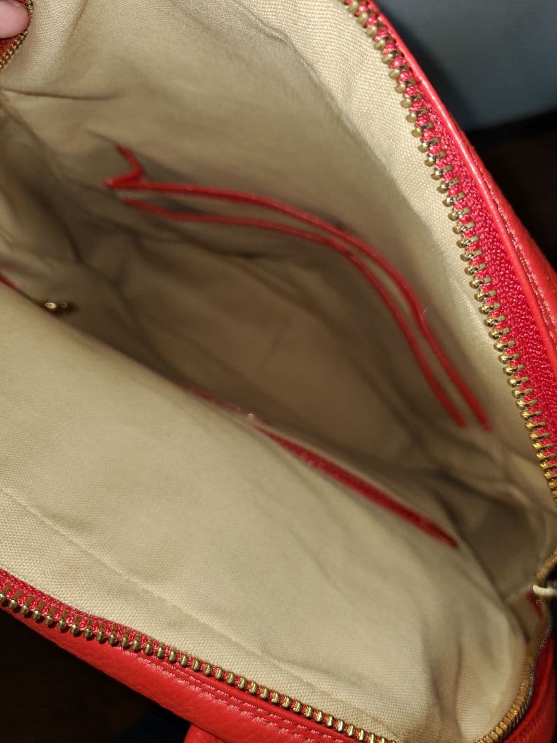 け*る様 【美品】KITAMURA　レザーリュック　レッド　A4サイズ