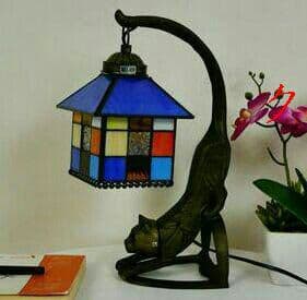 ステンドグラスランプ 卓上スタンド ．豪華テーブルランプ 卓上照明g
