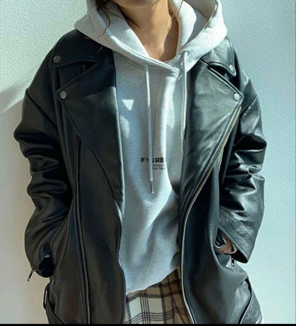 クレドナ　ラムレザー　美品