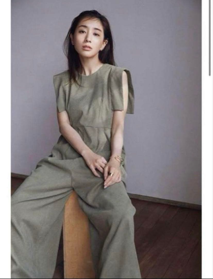 CLANE 田中みな実コラボ オールインワン モスグリーン サイズ0