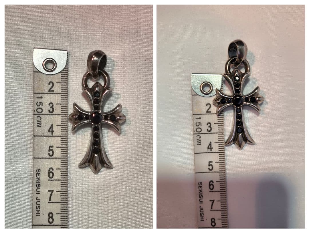 クロムハーツ スモール クロス ベイル付き ブラックダイヤ パヴェ