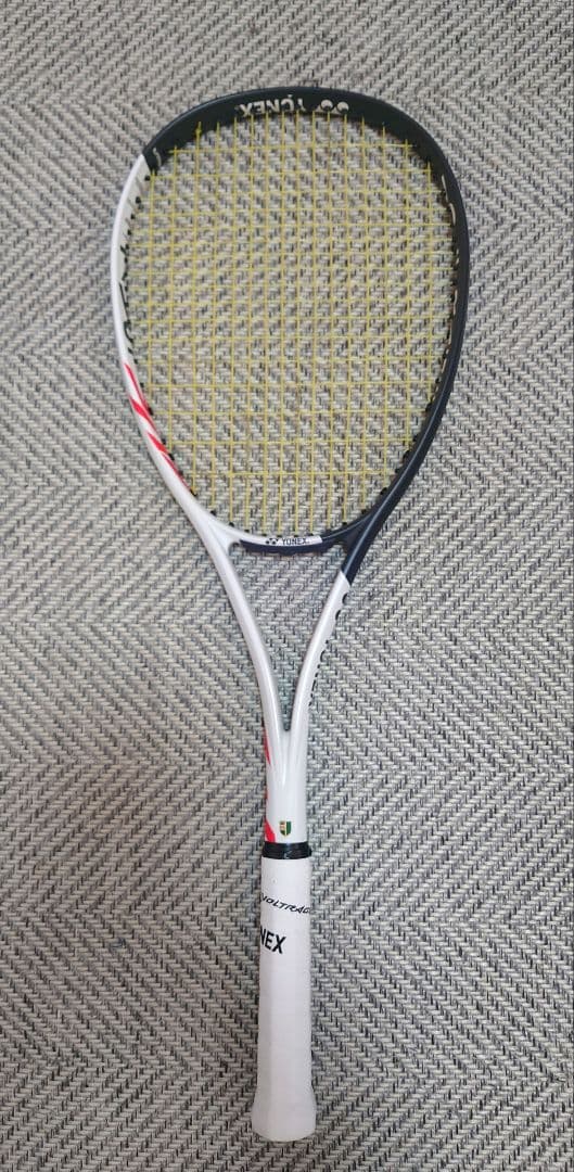 YONEX　VOLTRAGE7VS