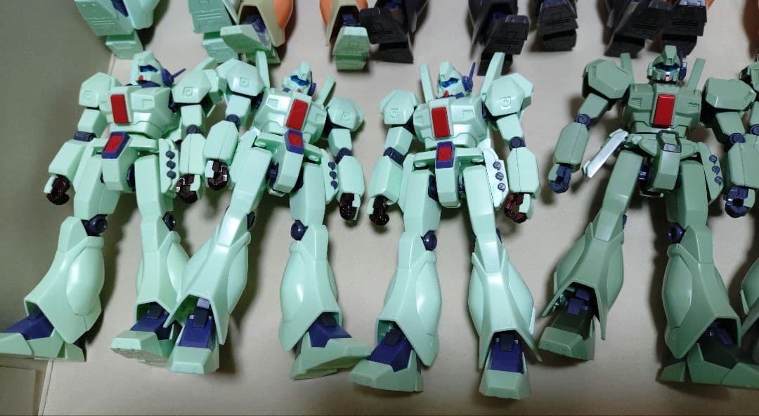 HGジェガン組済みセット