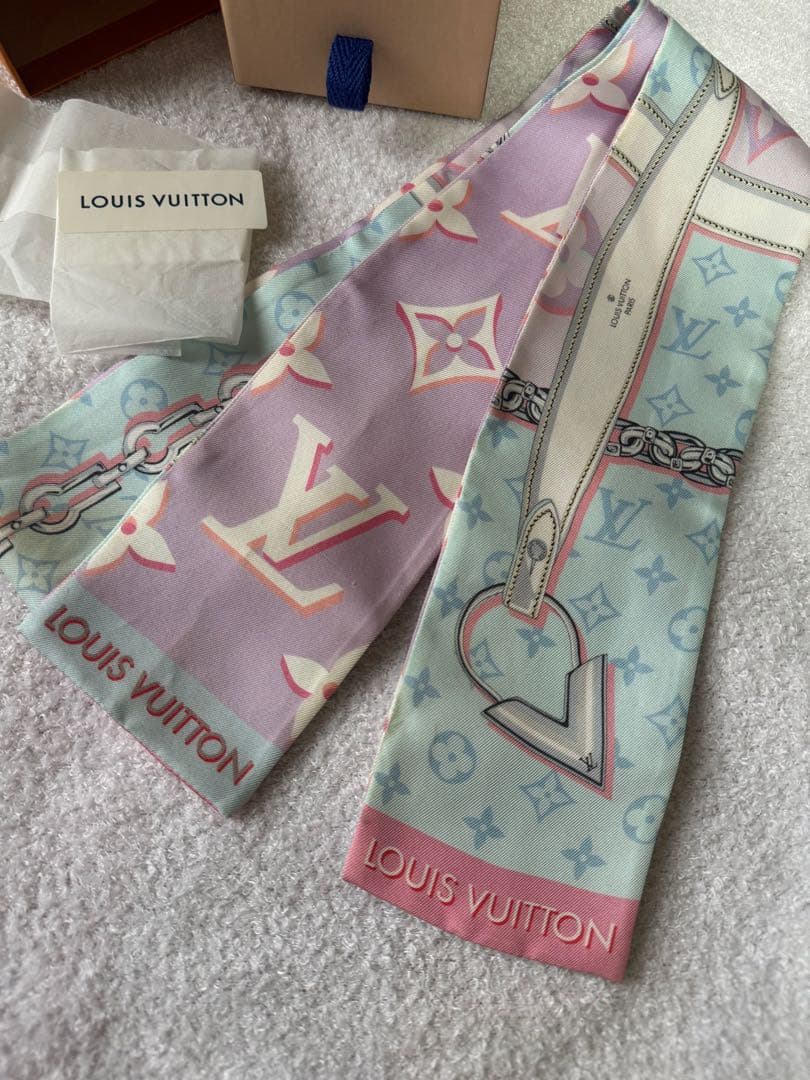 Louis Vuitton スカーフ バンドー　パステルカラー